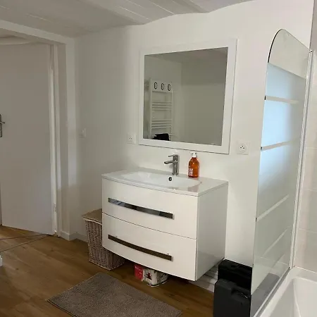 Rez-de-jardin Cozy Апартаменты Houilles