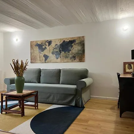 아파트 Rez-de-jardin Cozy Houilles